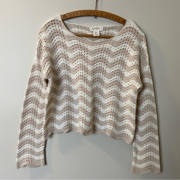 Jessica Simpson Cropped Scallop Sweater - Picture 3 of 7